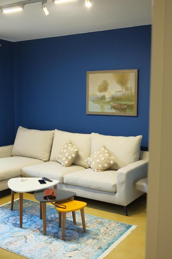 Oak Street Apartment Tirana Extérieur photo